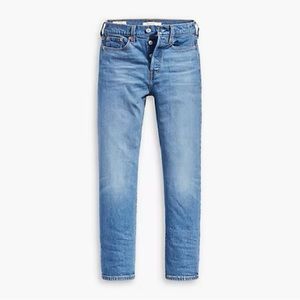LEVIS wedgie straight women’s jeans 🤍
